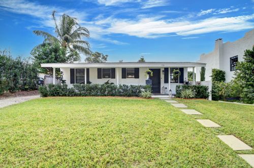730 Claremore Dr, West Palm Beach, FL 33401-7638