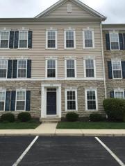 290 Silver Maple Dr, Blacklick, OH 43004-8425