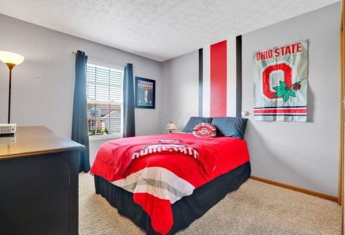 1565 Roscommon Dr, Pataskala OH  43062-7018 exterior