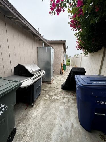 937 Taylor Ave, Ontario CA  91761-3426 exterior