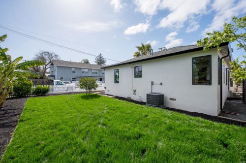 2685 Halsey Ave, Redwood City CA  94063-3456 exterior