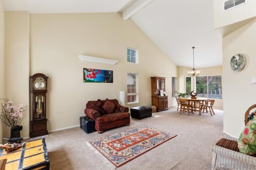 39875 General Kearny Rd, Temecula, CA 92591-7301
