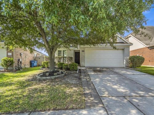 9230 Red Castle Ln, Humble, TX 77396-3293