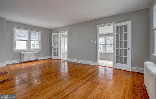 210 Dupont St, Ridley Park PA  19078-2904 exterior