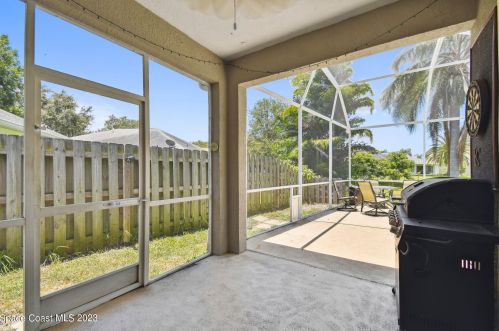 4848 Erin Ln, Melbourne FL  32940-7154 exterior