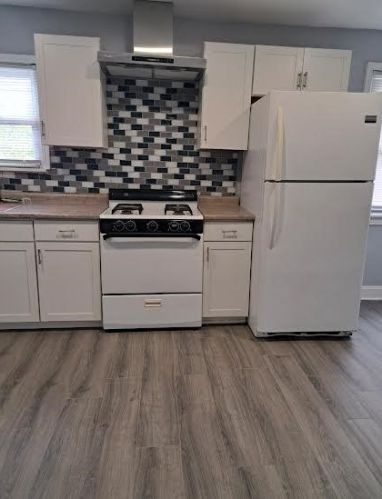 314 Longfellow St, Vandergrift PA  15690-1447 exterior