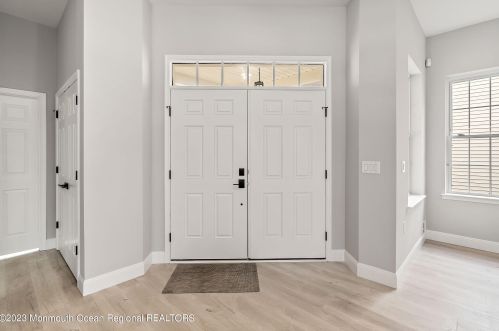 58 Baltusrol Dr, Jackson Twp NJ  08527-4012 exterior