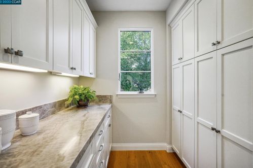 20 Rabble Rd, Orinda CA  94563-3718 exterior
