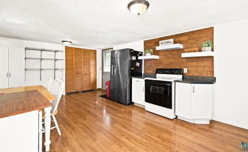 820 Larch St, Scanlon MN  55720-1328 exterior