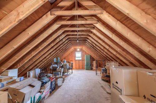 122 Jacobs Rd, Westtown NY  10998-3507 exterior