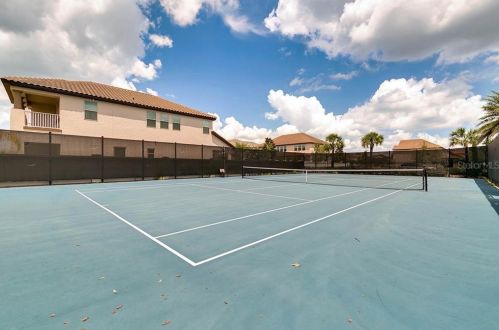 8148 Chilton Dr, Orlando FL 32836 exterior