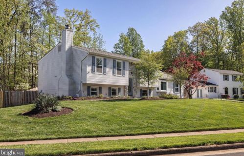 9767 Turnbuckle Dr, Springfield, VA 22015-4461
