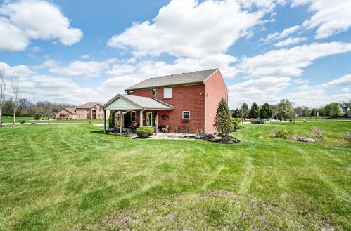 11671 Hawk Dr, New Haven OH  45030-8431 exterior