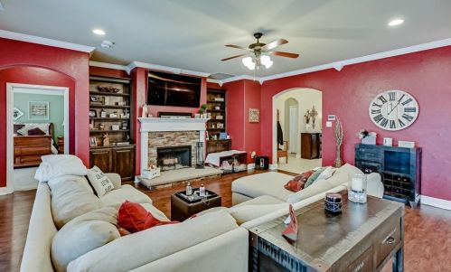 5466 Red Rose Trl, Midlothian TX 76065-8881 exterior