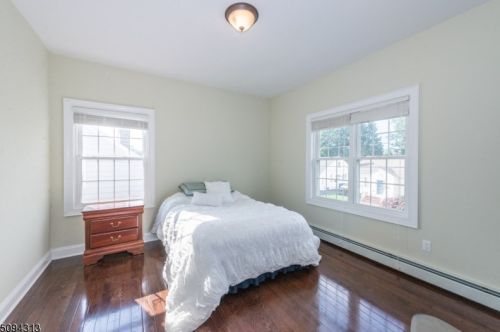 17 Kennedy Rd, Greystone Park NJ  07950-2311 exterior