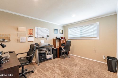 5752 Monte Cristo Ave, Glendale AZ 85306-2230 exterior