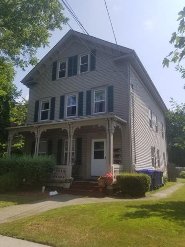 796 Main St, Warren, RI 02885-4364
