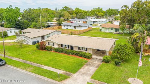572 Gardenia Cir, Titusville, FL 32796-2443
