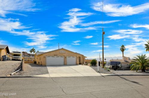 3058 Rustler Dr, Lake Havasu City, AZ 86404-4022