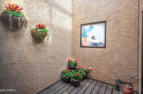 5725 79 Way, Scottsdale AZ  85250-7622 exterior
