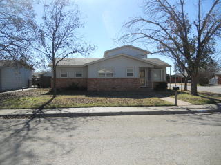 2214 43rd St, Snyder, TX 79549-5940