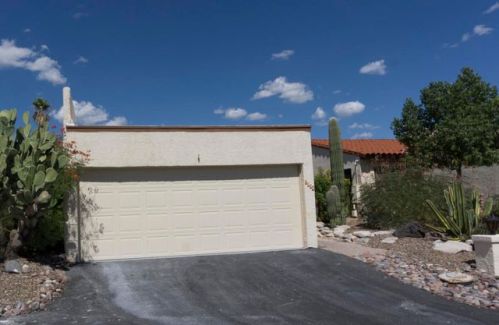 7954 Sabino Sunrise Cir, Tucson, AZ 85750-9752