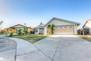 17618 Malaga Ct, Fontana, CA 92336-2768