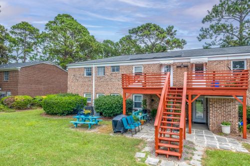 936 Lansing Dr, Mount Pleasant SC  29464-2918 exterior