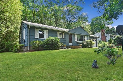 152 Shrub Rd, Bristol, CT 06010-2450