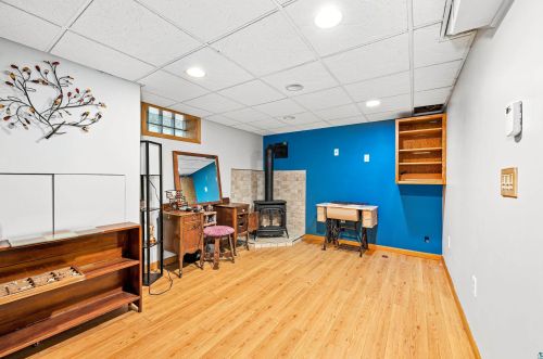 1317 Lincoln Park Dr, Duluth MN  55806-1130 exterior