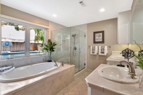 642 Colleen Dr, San Jose CA 95123-4509 exterior