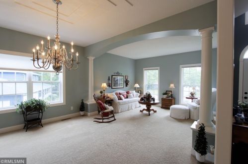 2357 Clover Ln, Red Wing MN  55066-4102 exterior