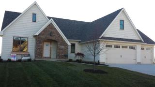 6707 Prairie Grass Ln, Panarama Park, IA 52722-6430