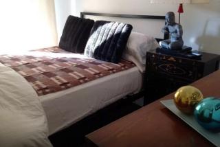 625 Columbus Ave, Glendale CA  91204-0017 exterior