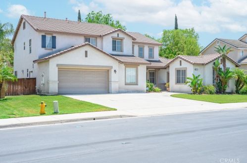12607 Orangeblossom Ln, Riverside CA  92503-7059 exterior
