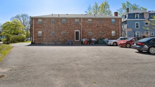 30 School St, Danvers MA 01923-2915 exterior