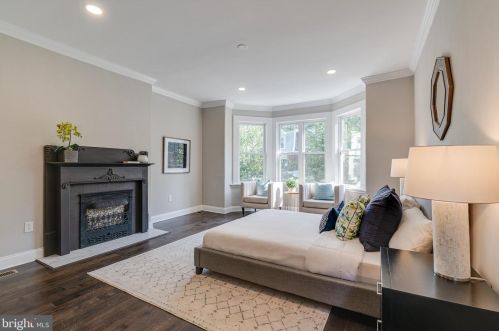 4425 Larchwood Ave, Philadelphia PA  19104-3915 exterior