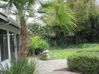 7353 Rush River Dr, Sacramento CA  95831-4517 exterior