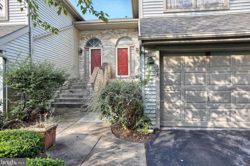 186 Crescent Dr, Swatara, PA 17033-2334