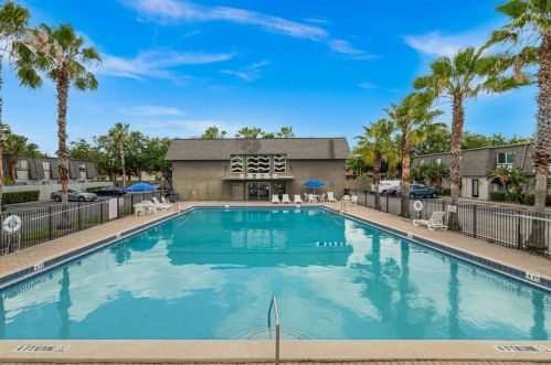 1926 Conway Rd, Orlando, FL 32812-9107