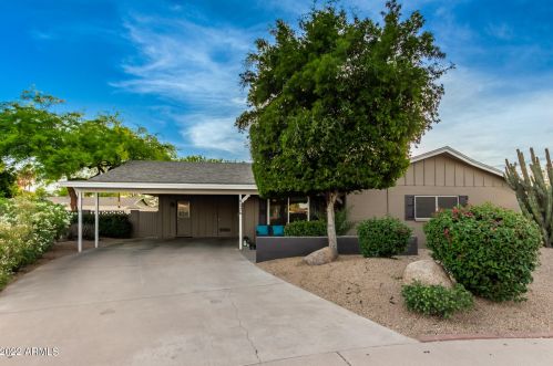 8526 Whitton Ave, Scottsdale AZ  85251-5912 exterior