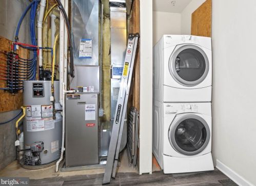 4115 Sophia Ln, Boothwyn PA  19061-2807 exterior