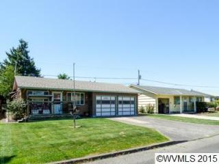1553 Walton Way, Woodburn, OR 97071-2624