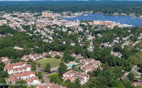 6 Tower Hl Dr, Tinton Falls NJ  07701-2473 exterior