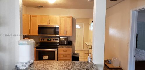 6801 21st St, Hollywood FL  33023-2711 exterior