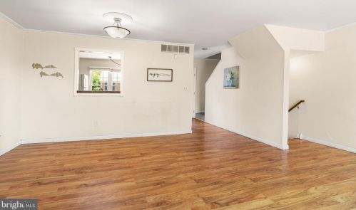 5127 Woodmill Dr, Wilmington, DE 19808-4061