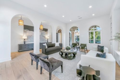 31 Seawatch, Newport Beach CA  92657-1650 exterior