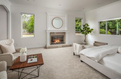 3413 Dove Holw Rd, Encinitas CA 92024-7247 exterior