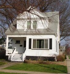 1313 Giel Ave, Cleveland OH  44107-2732 exterior