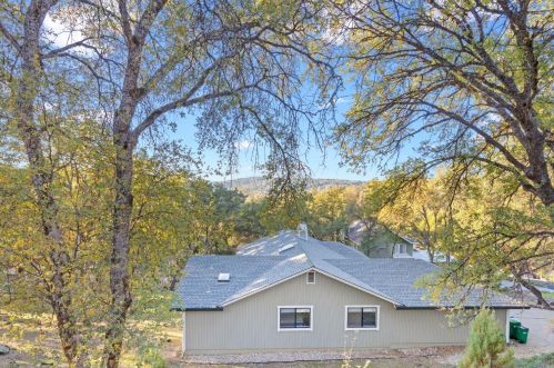 13176 Lk Wildwood Dr, Lake Wildwood CA  95946-9493 exterior